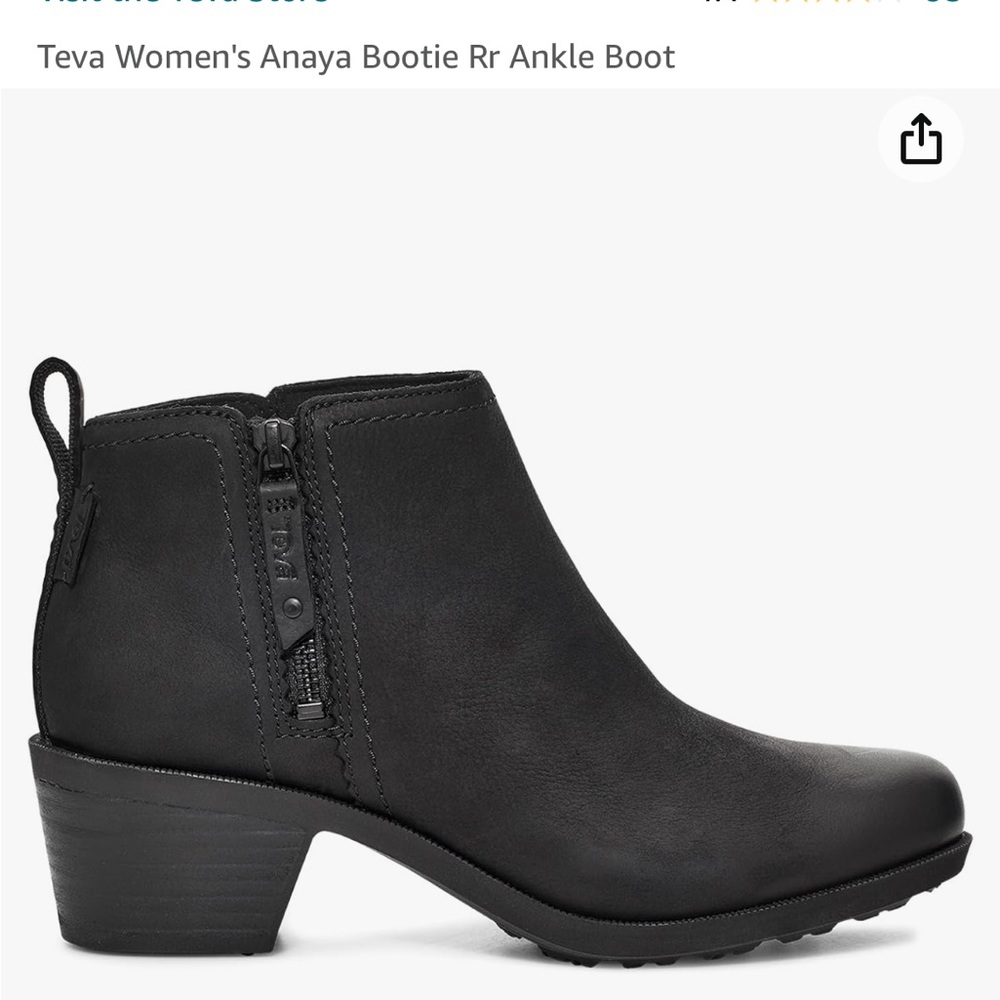 Teva size 6 women’s boot, gentle worn in great condition